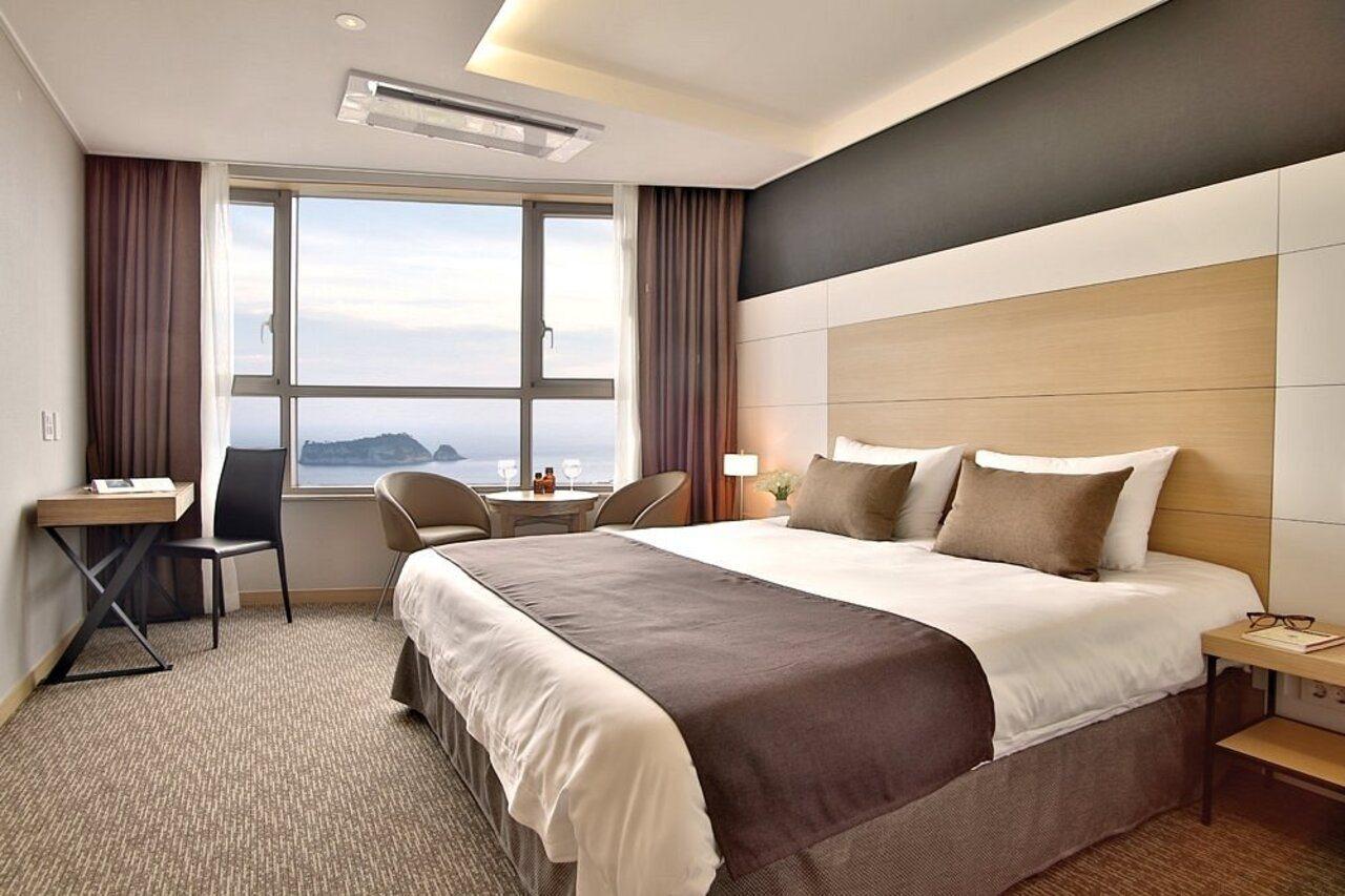 Shin Shin Hotel Jeju Worldcup Seogwipo Bagian luar foto